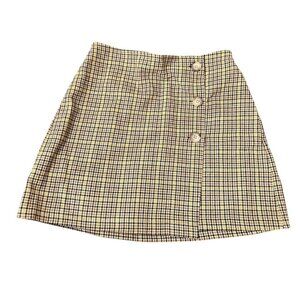 American Eagle Yellow plaid mini skirt with button size small